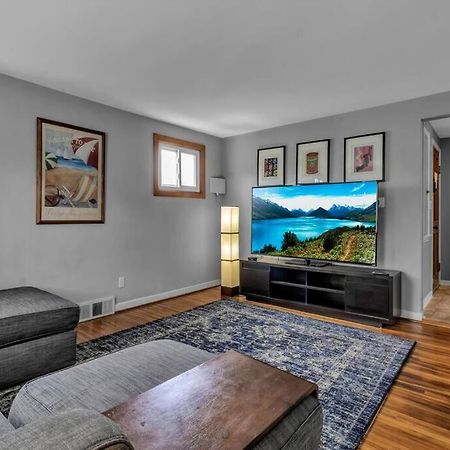 Gorgeous 2 Queen Bedroom Apartment In North Buffalo With 70 Inch Tv Экстерьер фото