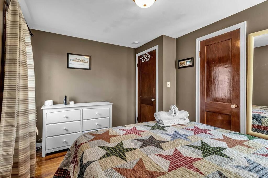 Gorgeous 2 Queen Bedroom Apartment In North Buffalo With 70 Inch Tv Экстерьер фото